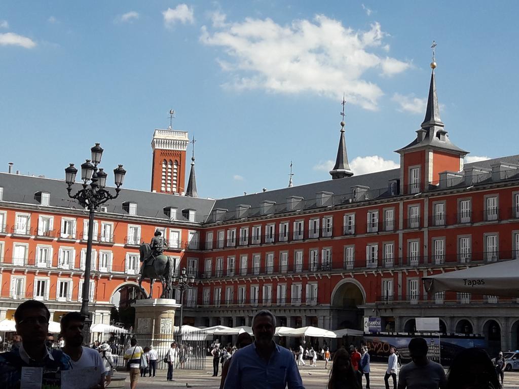 Oh Mayor Square Apartamento *