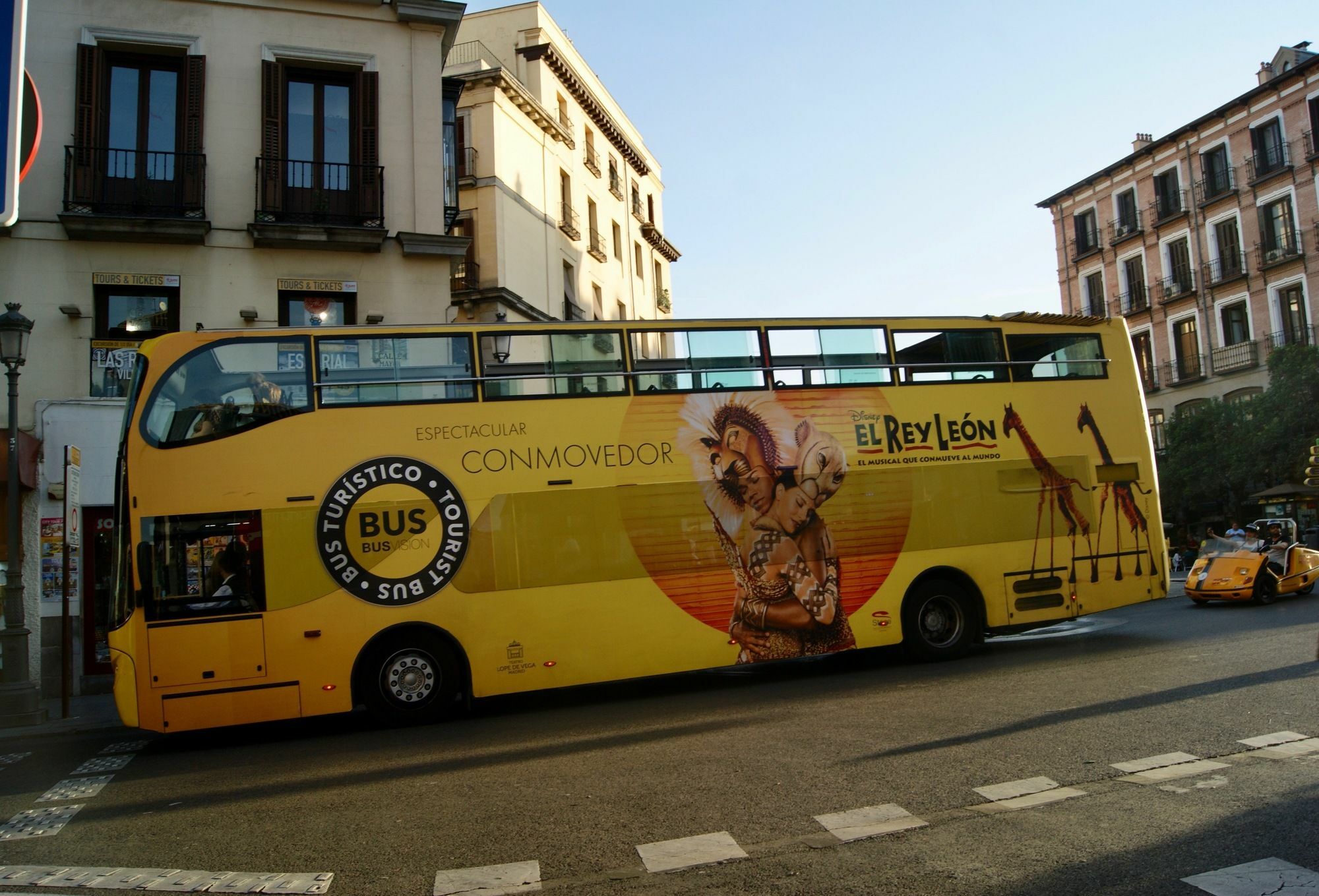Oh Mayor Square Madrid